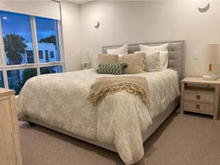 Villa Alysea at Runaway Bay - Gold Coast - 2
