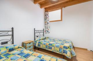 Cal Xavier De Segura - 1