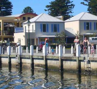 Dockside Waterfront Indulgence - Port Fairy - 2