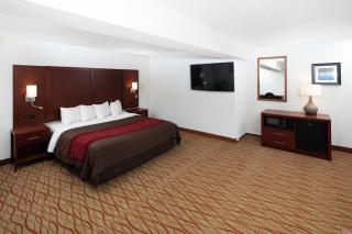 Red Lion Inn & Suites Auburn - 2