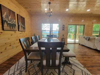Skyline Chalet - Rogers - 1