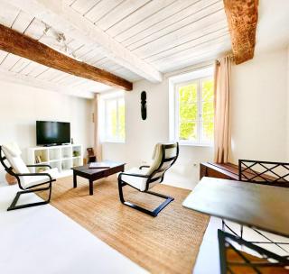 Appartement Élégant, Calme et Lumineux au Coeur de Bargemon, Wi-Fi et Parking Gratuit - Bargemon - 0