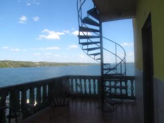 Hotel Mirador del Lago - Flores - 1
