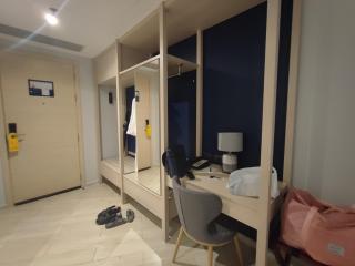 Tropicana 218 Macalister - George Town - 1