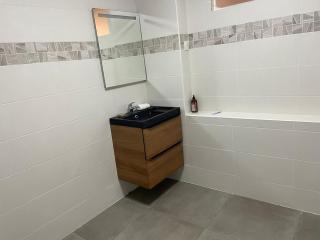 Appartement cozy et confort avec JACUZZI proche CDG Parc Astérix Chantilly Paris - 4