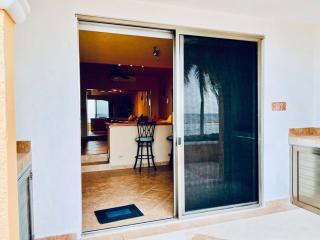 Punta me Apartment beach front in the hotel & Waterpark Cancun - Cancún - 3