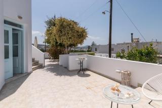 Stefania's Cycladic Apartments III - Adamas - 3