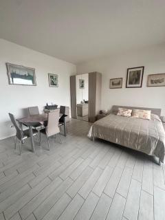 COZY APARTMENT NEAR CITY LiFE - Milan - 5