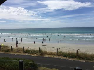 Horizons Beachfront Apartment - Port Fairy - 6