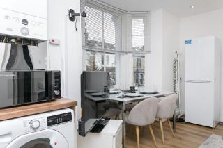 Amazing Two Bedroom near Shepherd's Bush Market - HR2 - Londra - 6