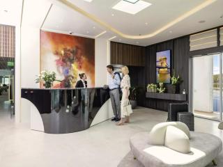 Amadeus Cara by Krafft Basel - Basilea - 2