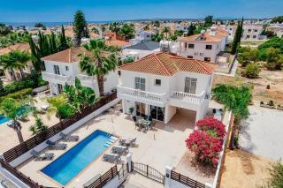 Villa Croeso - Ayia Napa - 8