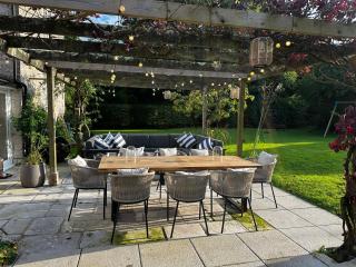 Manor Farm House - 8