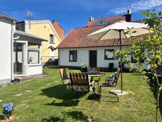 Centralt och mysigt boende i Tomelilla - 3