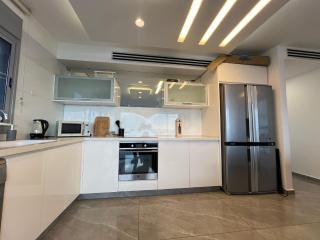 Premium 2bedroom Seaview Hayarkon - 4