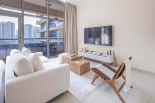 Frank Porter - Bay Square - 7