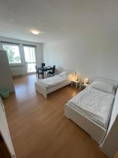 Monteur- und Ferienwohnung am Stadtfeld - - 4