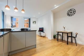 3 Bedroom Duplex Apartment in Jewellery Quarter - Birmingham - 7