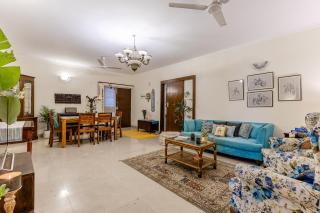2 BHK in Ganga Apartments, Vasant Kunj - 1