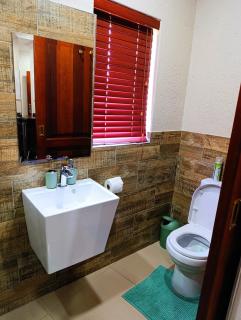 Elephant villa 6 bedroom - Nelspruit - 4