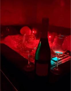 Love room - - 3