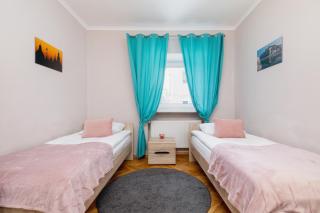 Family Apartment Near Galeria Kazimierz Cracow by Noclegi Renters - 9