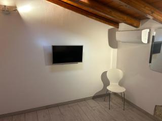 Deni's Apartments - 3