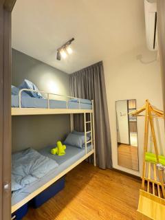 Central Park 2BR plus 1 Stylish 6PAX at Paradigm and Sutera - Johor Bahru - 4