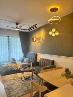 Central Park 2BR plus 1 Stylish 6PAX at Paradigm and Sutera - Johor Bahru - 9