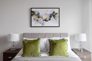 Stylish Contemporary 1BR Apartment in Birmingham - 1