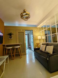 Mk Luxury Staycation - Manila - 1