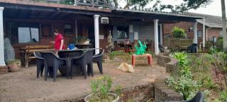 Majesty Accommodation - Hibberdene - 5