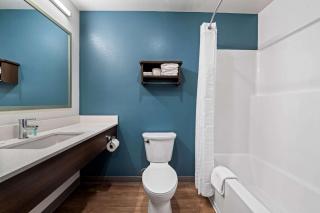 WoodSpring Suites Loves Park - Rockford - 1