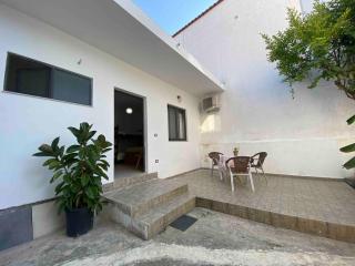 Villa Rubin-Cosy Villa With a Garden & patio - Durazzo - 9