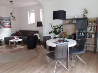 Urlaub-schoen-und-apart-I-hafennah-ruhig-gelegen - Husum - 8