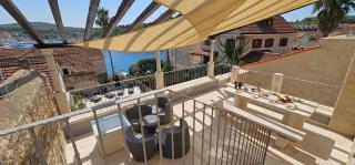 Old Stone Villa with Pool, Jacuzzi, Walled Garden - Villa Kristina - 1