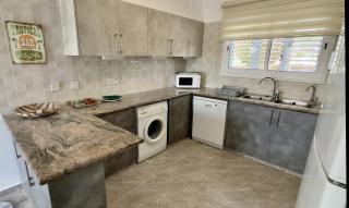 Villa M & S - Coral Bay - 2