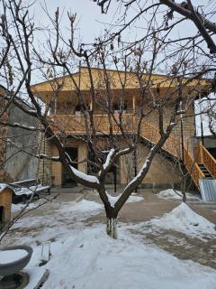 GORKI 109 house - Gjoemri - 3