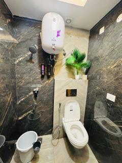 luxury private studio In Zirakpur - Ghaggar - 4
