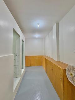 Hive Capsule Hostel - 1