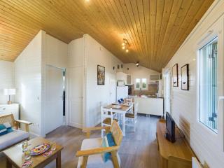 Chalet pour 4 dans une résidence avec piscine - 1