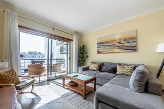 Sunnyside Suite-Portimão (Great beaches & Nearby Golfing) - Portimão - 0