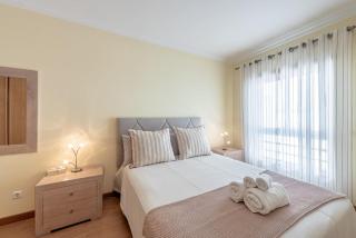 Sunnyside Suite-Portimão (Great beaches & Nearby Golfing) - Portimão - 3