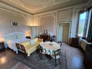 Big Scuderia Country Mansion 5500SquareFeet - San Pietro Viminario - 0