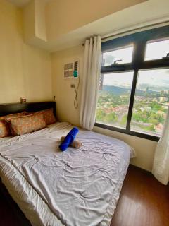 1 Bedroom with balcony azalea condo - 4