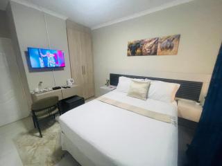 CouzyDreams Guesthouse - 4