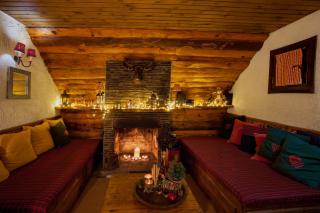 Dandy on the hill Agoriani - Chalet Erato - Fireplace - Eptalofos - 3
