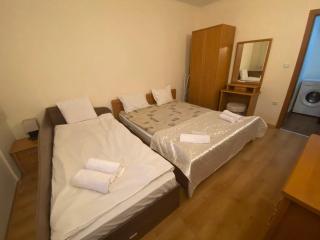 CEDAR LODGE NEXT TO LIFT ONE BEDROOM APARTMENT - Bansko - 4