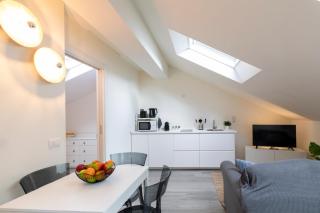 Bright Attic M4 - 2 Bedrooms - Milan - 7