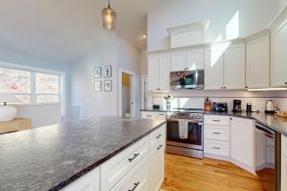 Hillside Escape - Waynesville - 2